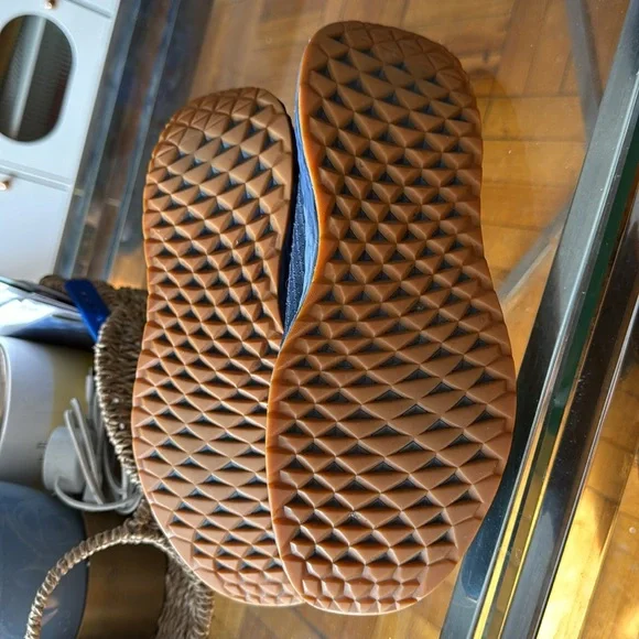 NOBULL Ripstop Runner shoes in Iridescent Blue. - Picture 13 of 13